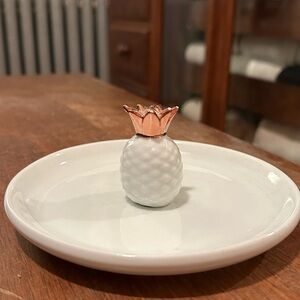 Rose gold pineapple trinket tray